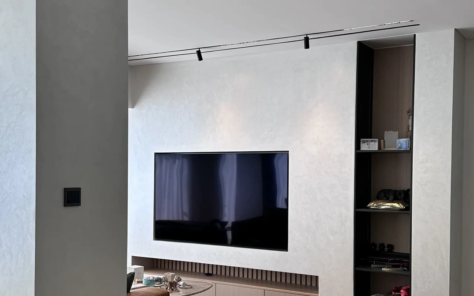 KNX Rescue, Jumeirah Villa · Jumeirah, Dubai · MK Iconic Solutions